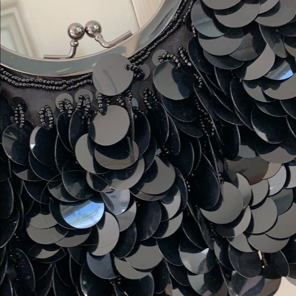 BCBG clutch - Picture 3 of 4